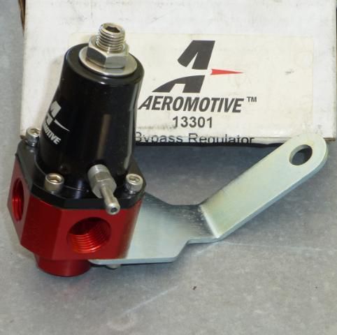 Aeromotive Universal Bypass Regulator - 3-Port 3/8” NPT PN:13301